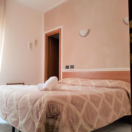 Hotel Marinoni Lomazzo Eksteriør billede
