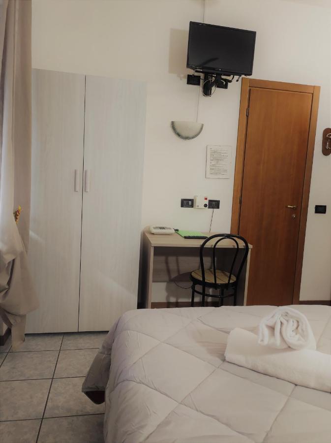 Hotel Marinoni Lomazzo Eksteriør billede