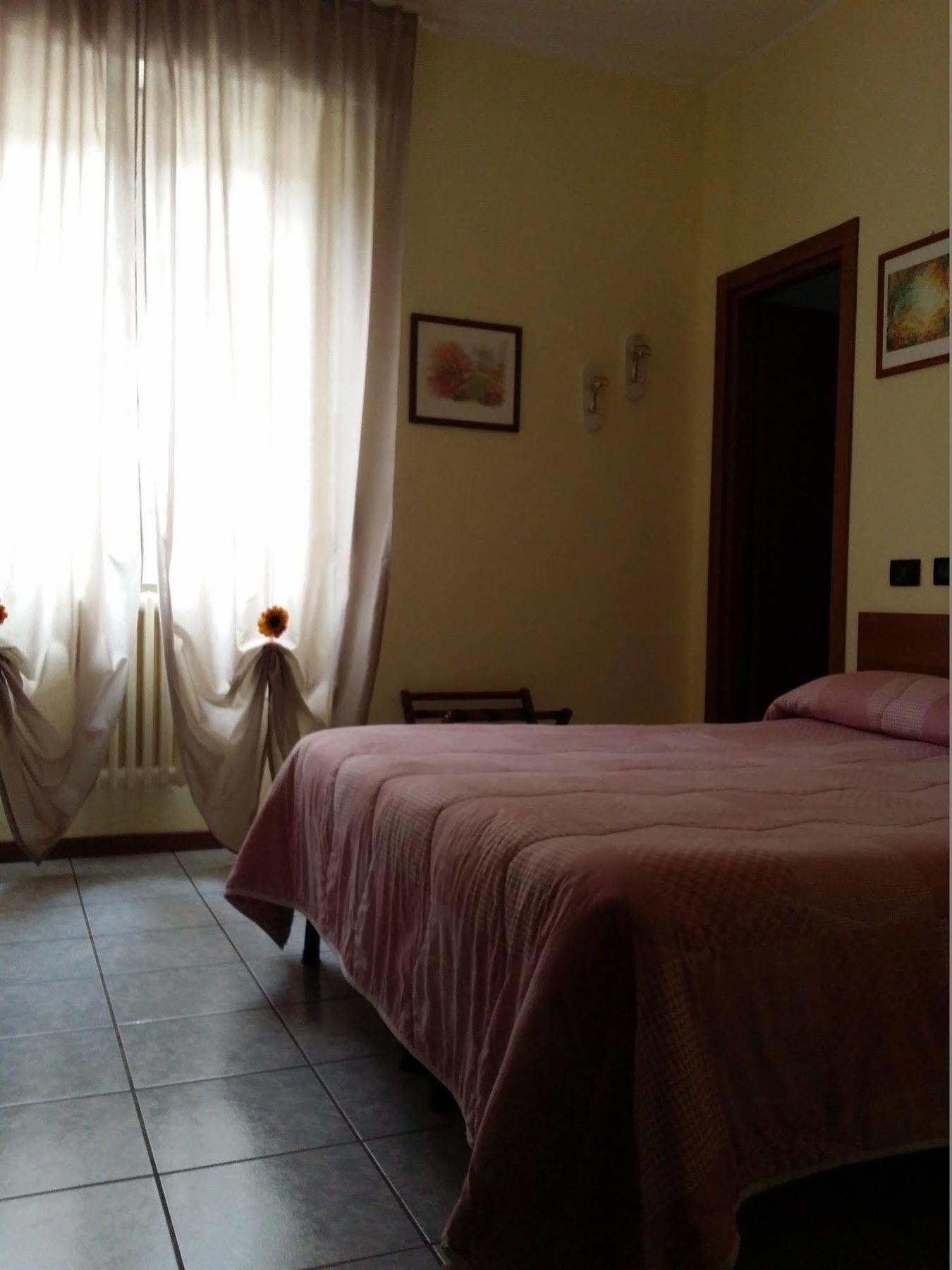 Hotel Marinoni Lomazzo Eksteriør billede