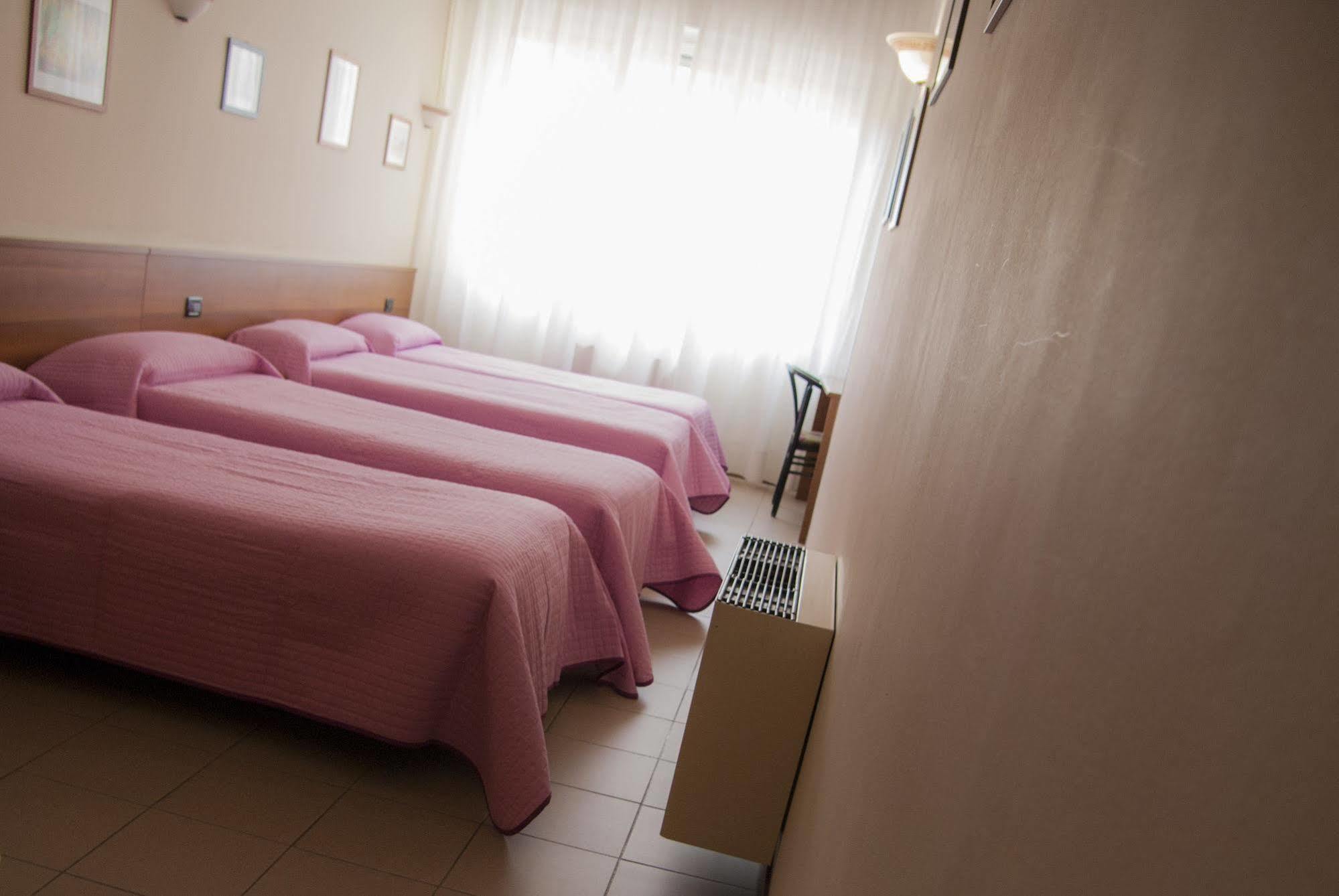 Hotel Marinoni Lomazzo Eksteriør billede